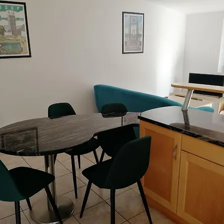 Semesterbostad De La Basse Pierre Pres D'ancenis Loire *