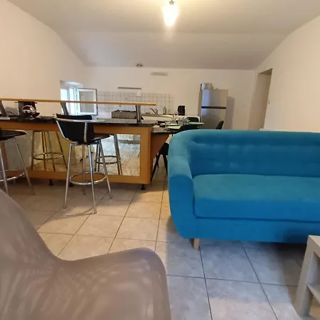 Semesterbostad De La Basse Pierre Pres D'ancenis Loire Ancenis