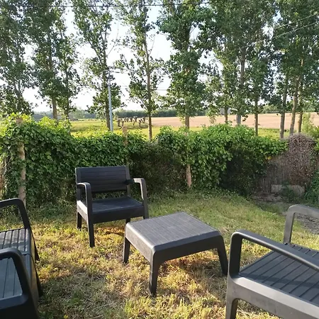 Semesterbostad De La Basse Pierre Pres D'ancenis Loire