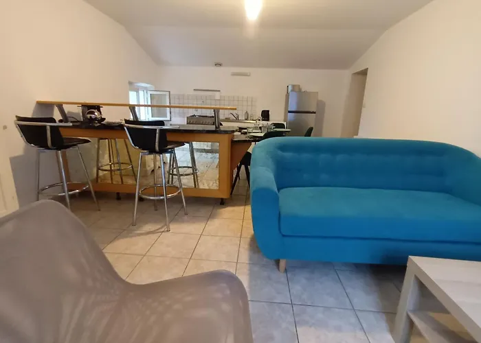 Holiday home De La Basse Pierre Pres D'ancenis Loire Ancenis